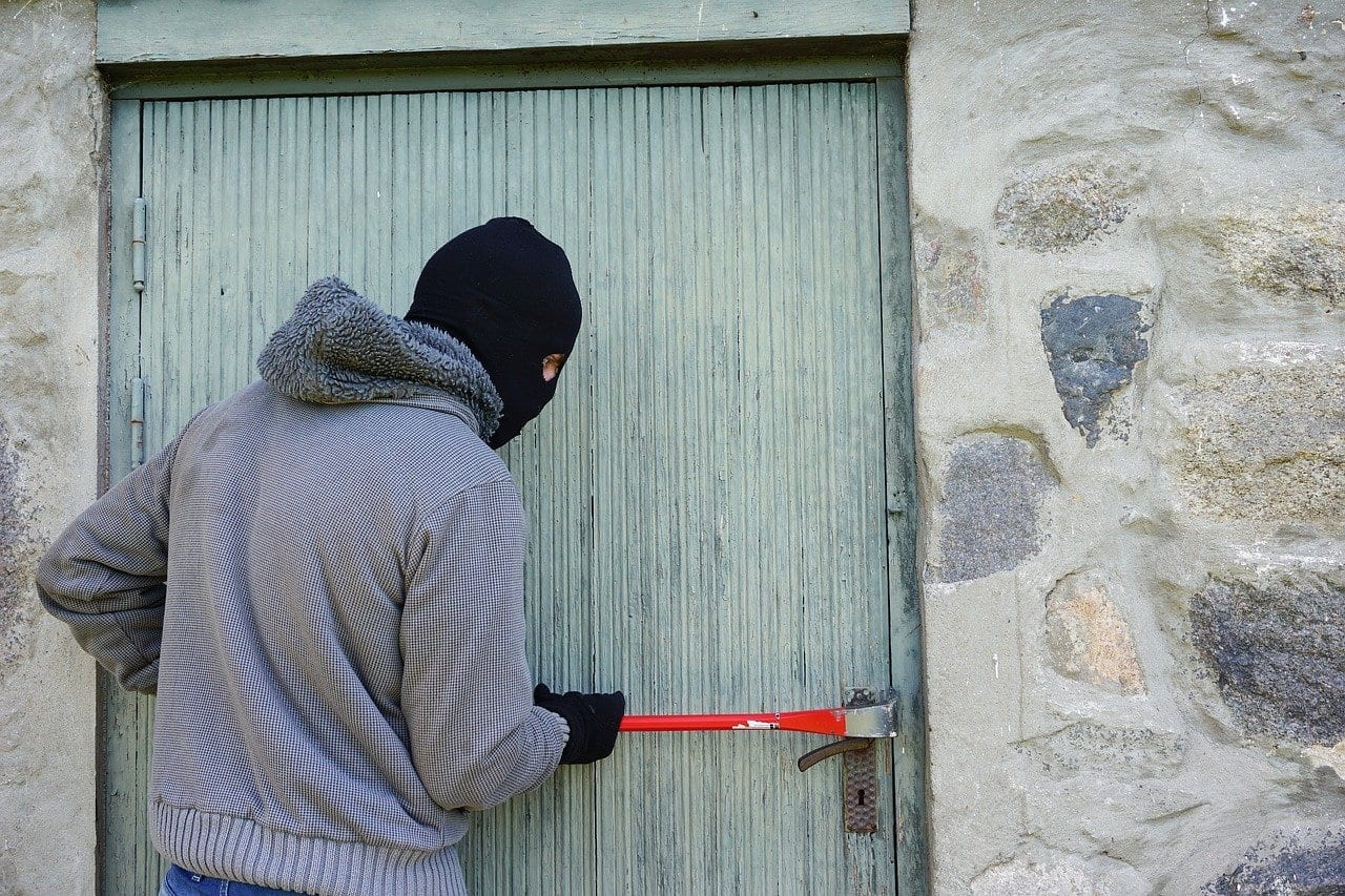 Quelle est la différence entre infraction et effraction ?